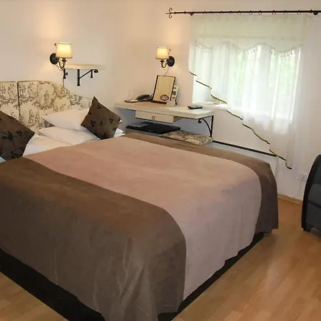 ハンサリン ホテル パルヌ